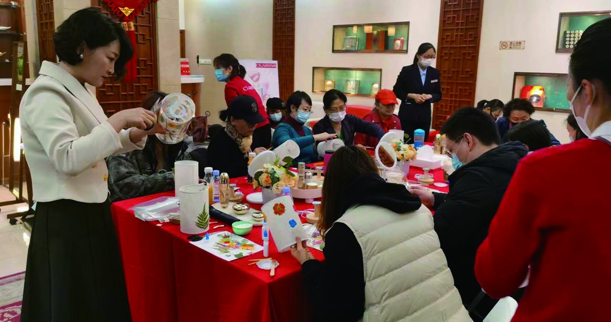 北京燕莎交谊商城金源店