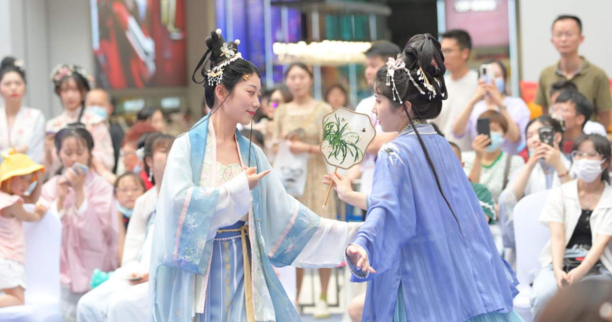 成都耀彩网Discovery