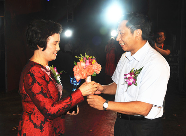 首页| 耀彩网官方网站入口