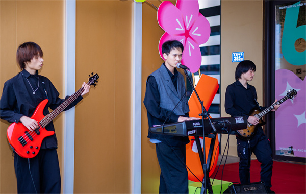 首页| 耀彩网官方网站入口