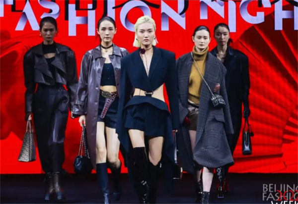 首页| 耀彩网官方网站入口